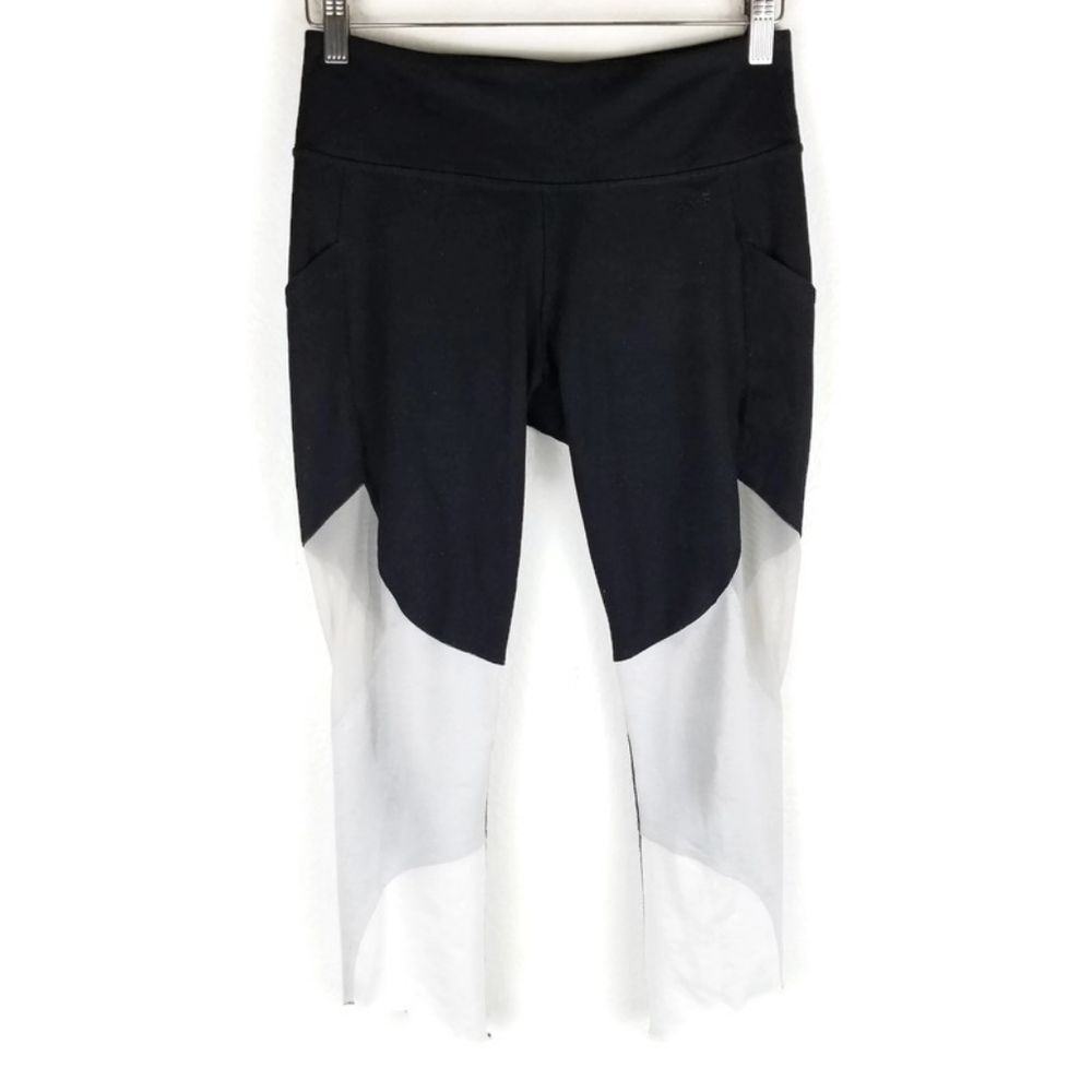 Abercrombie and Fitch Color Block Capri Leggings Mesh Side Pockets Size Small